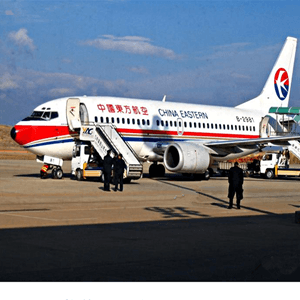 静巴航空邮寄航空快运业稳步发展的原因是什么？